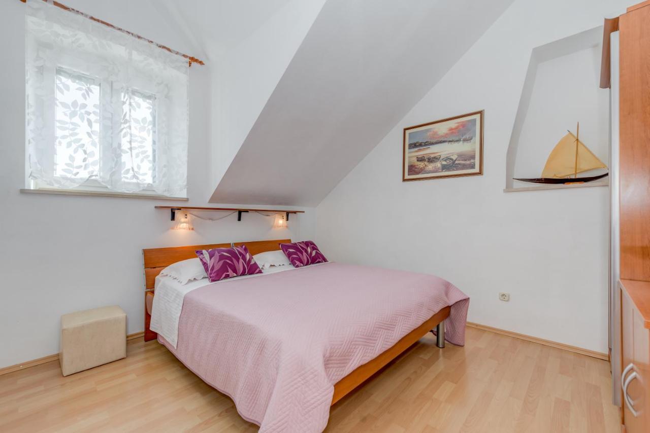 Apartments Obala 波尔 外观 照片