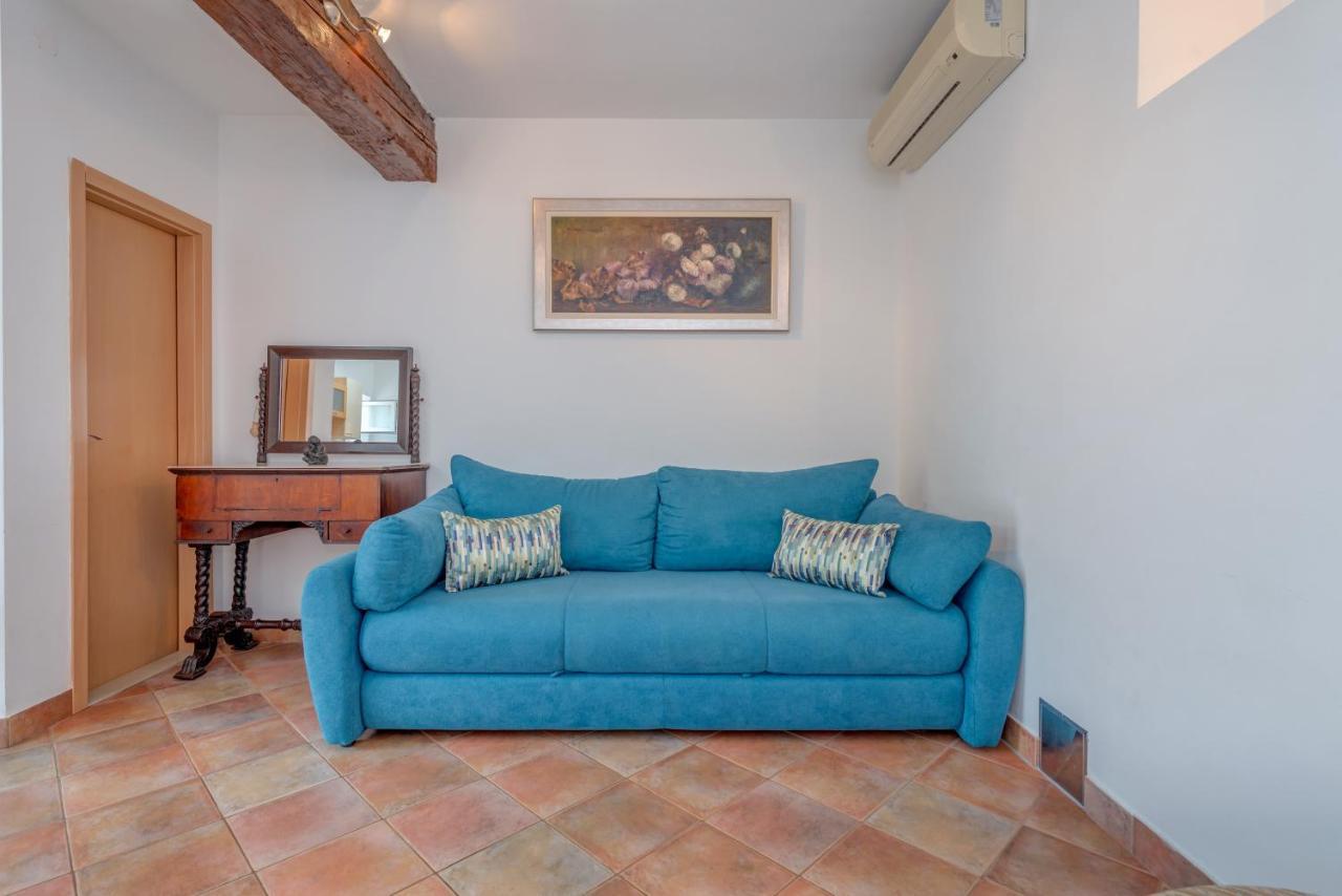 Apartments Obala 波尔 外观 照片
