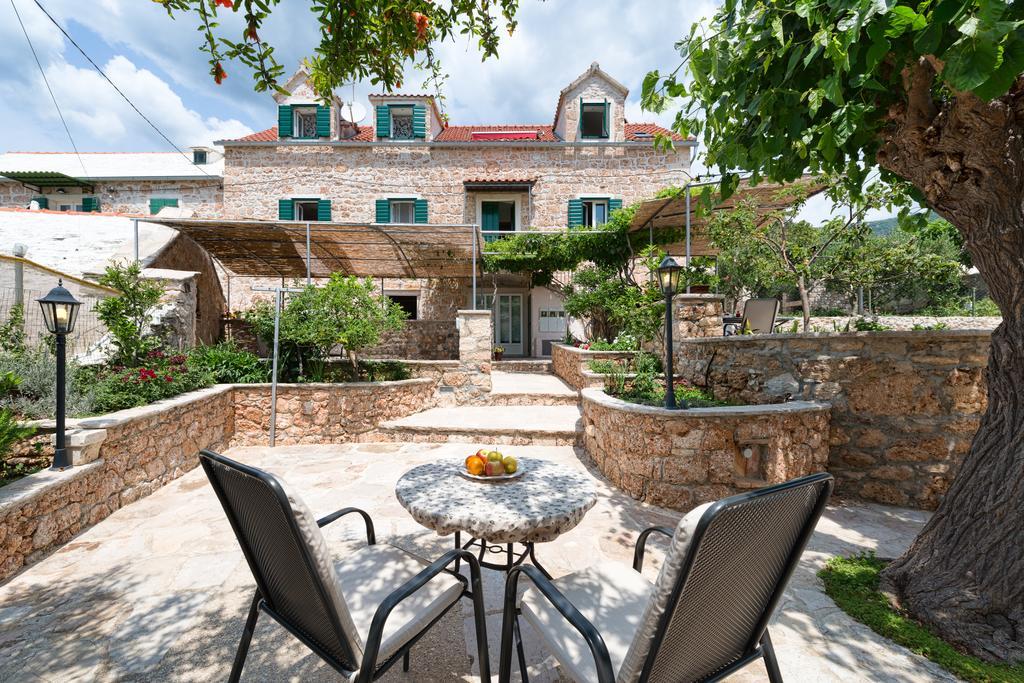 Apartments Obala 波尔 外观 照片