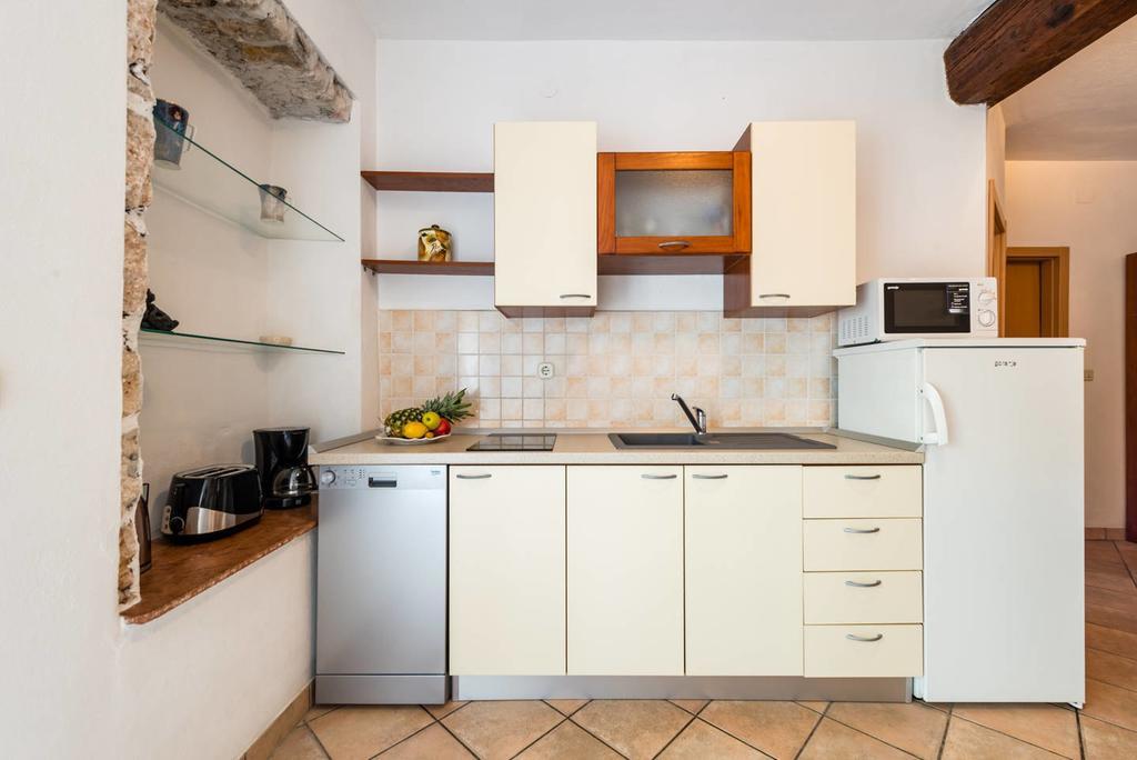 Apartments Obala 波尔 外观 照片